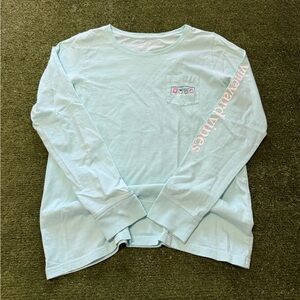 Super cool teal and white multicolored women’s Vinyard Vines long sleeve tee!